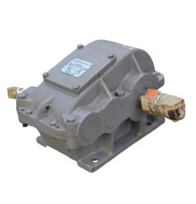 Крановый  редуктор Ц2-250-10